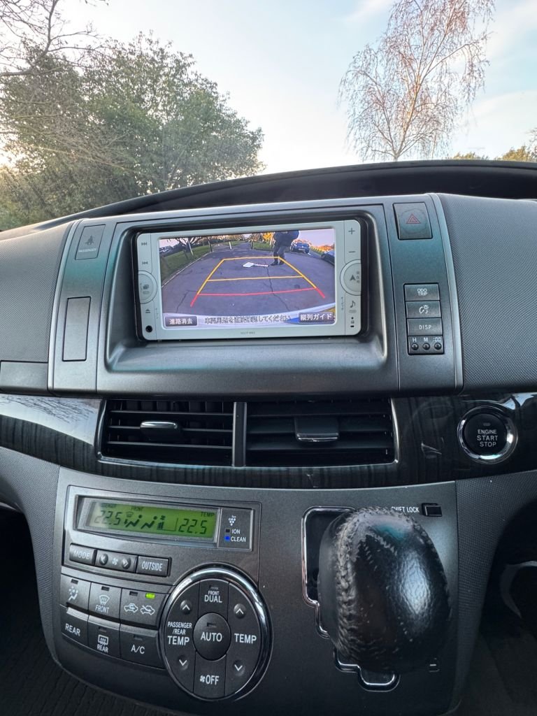 Used Toyota Estima 2023 for sale - 77053644: Photo 28