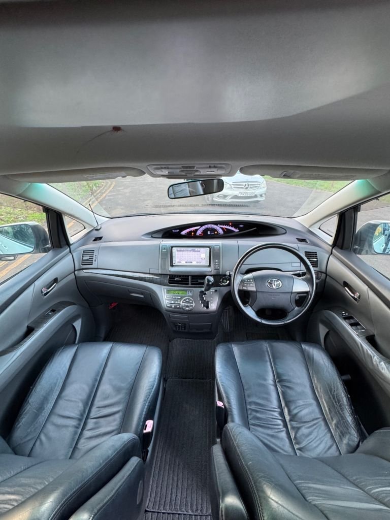 Used Toyota Estima 2023 for sale - 77053644: Photo 32