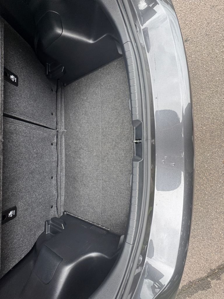 Used Toyota Yaris 2020 for sale - 76172976: Photo 26