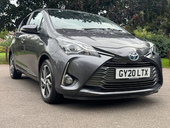 Used Toyota Yaris 2020 for sale - 76172976: Photo