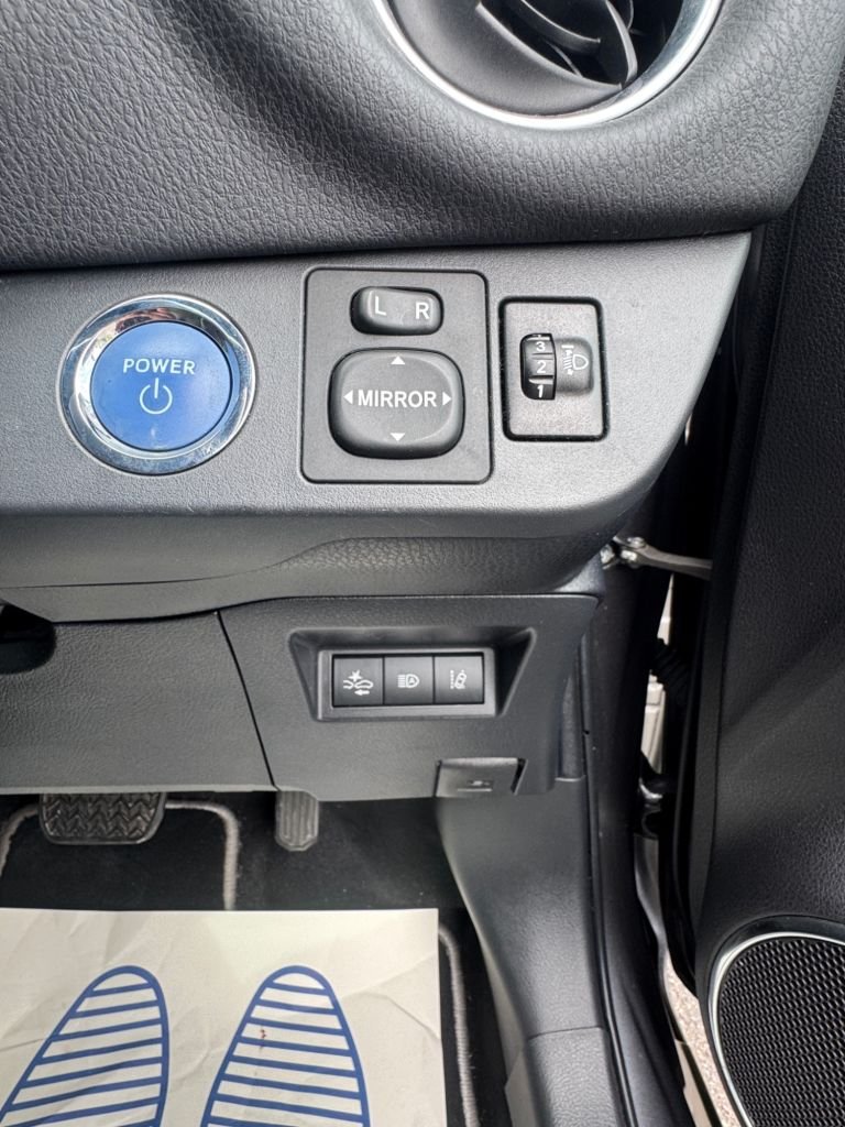 Used Toyota Yaris 2020 for sale - 76172976: Photo 33