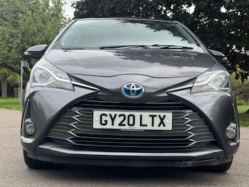 Used Toyota Yaris 2020 for sale - 76172976: Photo