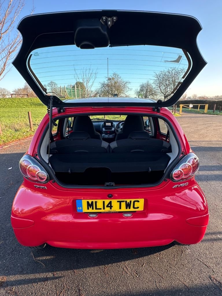 Used Toyota AYGO 2014 for sale - 76934570: Photo 19