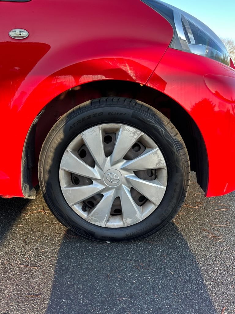 Used Toyota AYGO 2014 for sale - 76934570: Photo 21