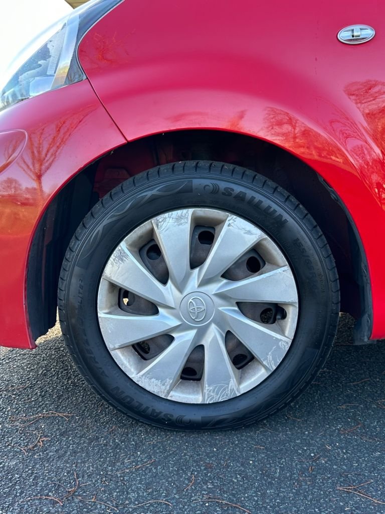 Used Toyota AYGO 2014 for sale - 76934570: Photo 22