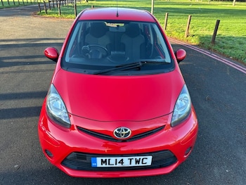 Used Toyota AYGO 2014 for sale - 76934570: Photo