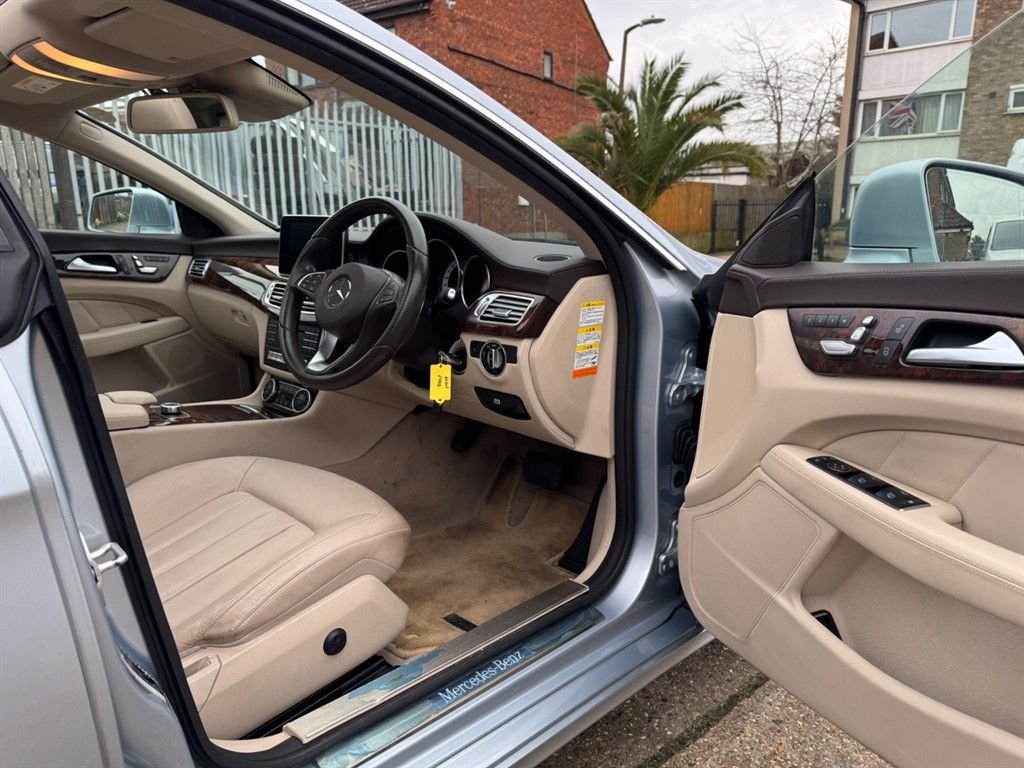 Used Mercedes-Benz CLS 2016 for sale - 77642887: Photo 37