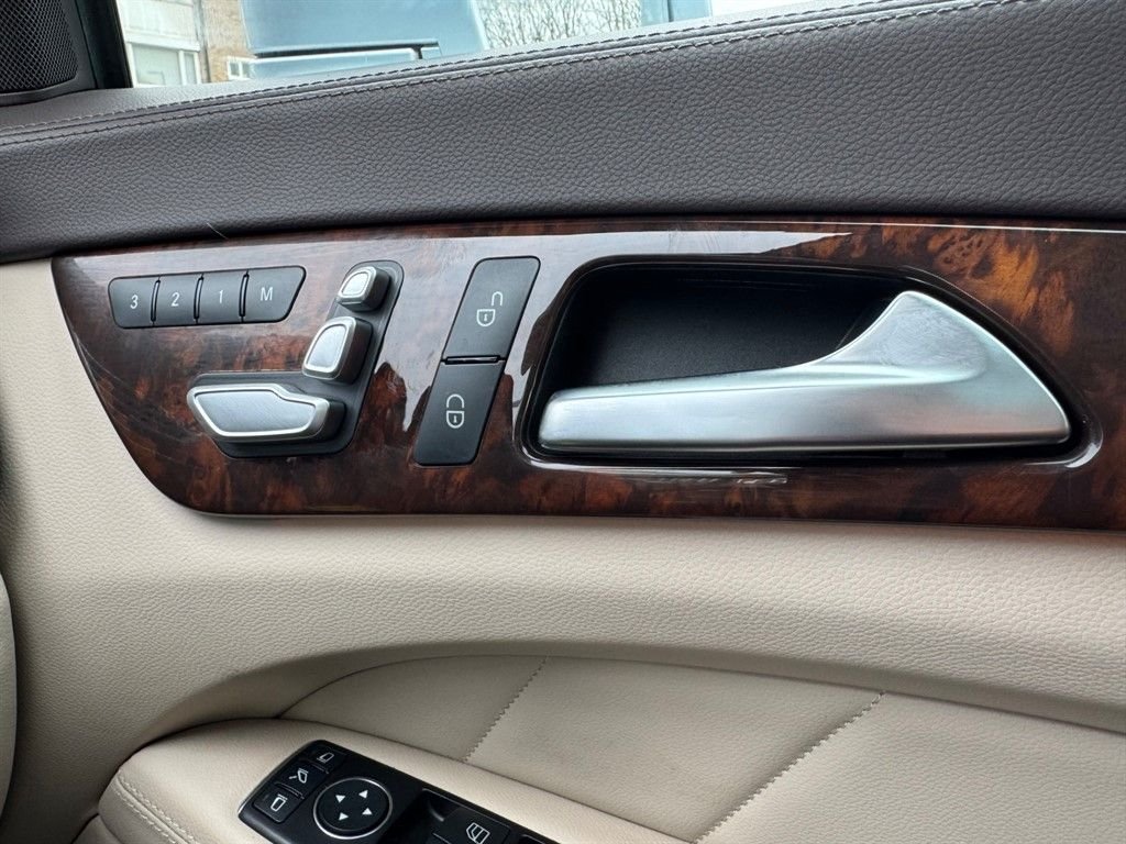 Used Mercedes-Benz CLS 2016 for sale - 77642887: Photo 41