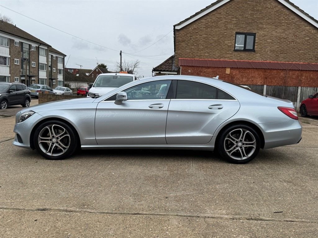 Used Mercedes-Benz CLS 2016 for sale - 77642887: Photo 8