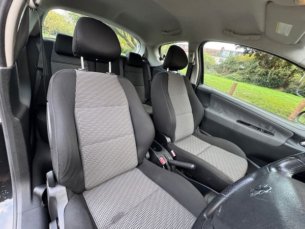 Used Peugeot 207 2009 for sale - 76173105: Photo 19