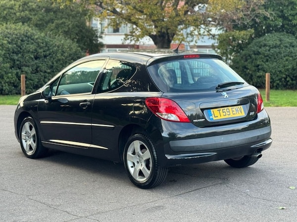 Used Peugeot 207 2009 for sale - 76173105: Photo 5