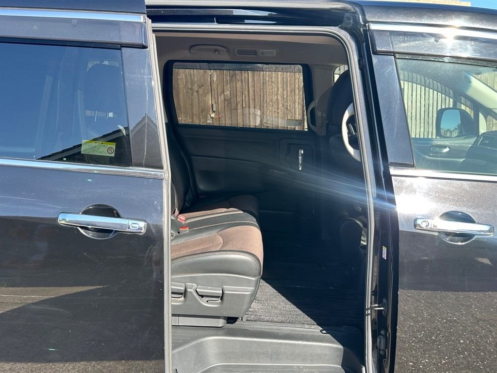 Used Nissan Elgrand 2025 for sale - 77547237: Photo 21