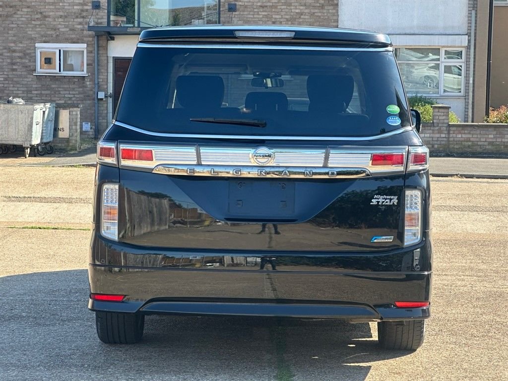 Used Nissan Elgrand 2025 for sale - 77547237: Photo 40