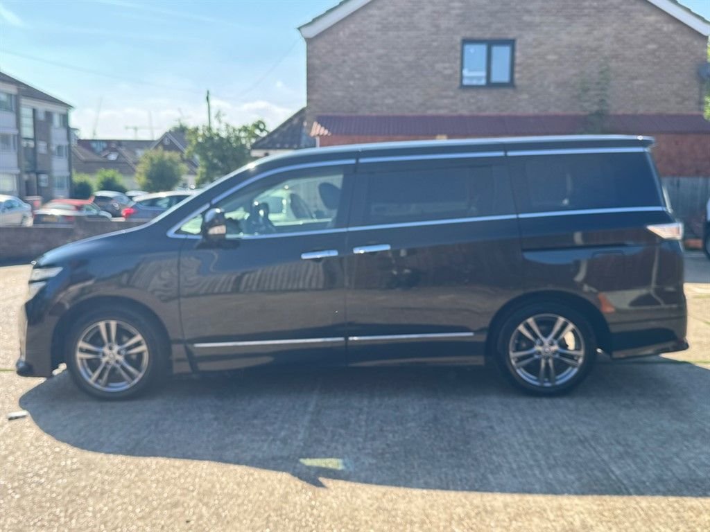 Used Nissan Elgrand 2025 for sale - 77547237: Photo 7