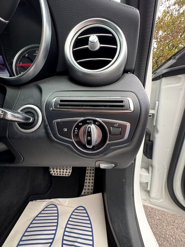 Used Mercedes-Benz C-Class 2016 for sale - 76039215: Photo 35
