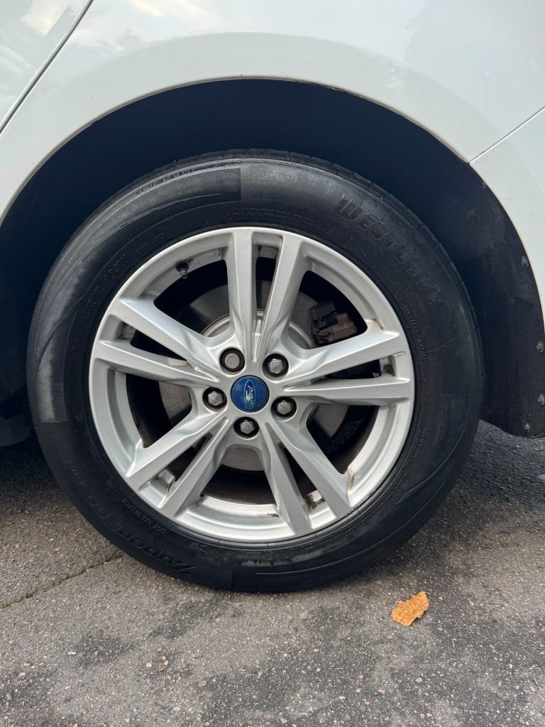 Used Ford Galaxy 2016 for sale - 76021818: Photo 29