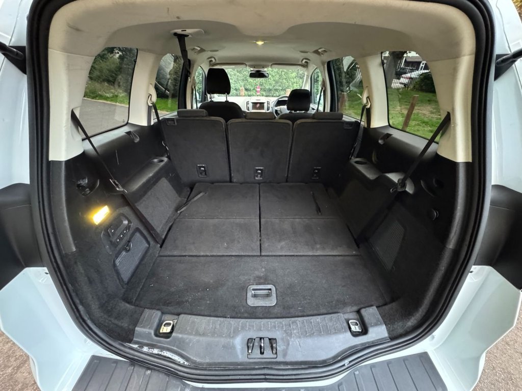 Used Ford Galaxy 2016 for sale - 76021818: Photo 32