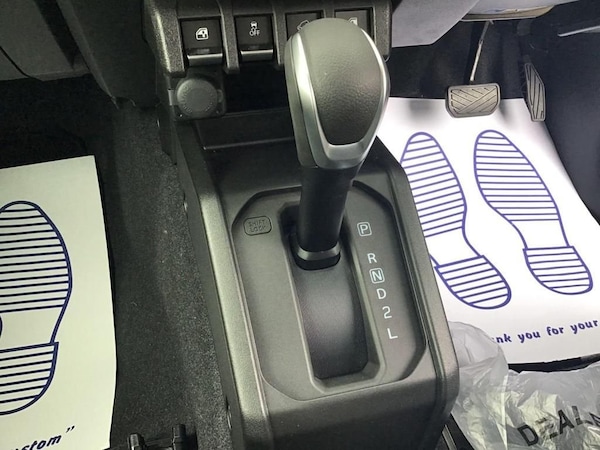 Used Suzuki Jimny 2024 for sale - 74916519: Photo 45
