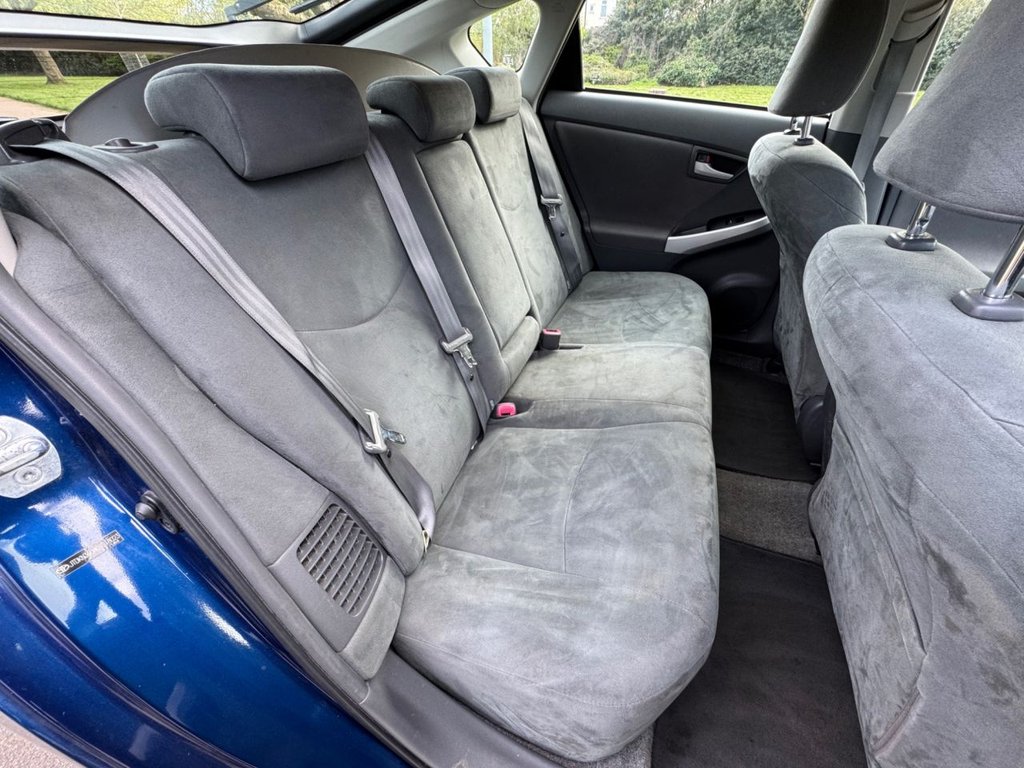 Used Toyota Prius 2010 for sale - 78030752: Photo 16