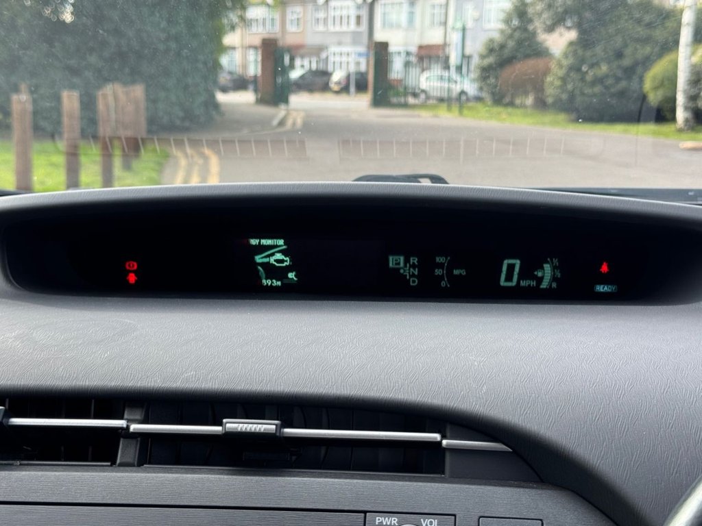 Used Toyota Prius 2010 for sale - 78030752: Photo 26