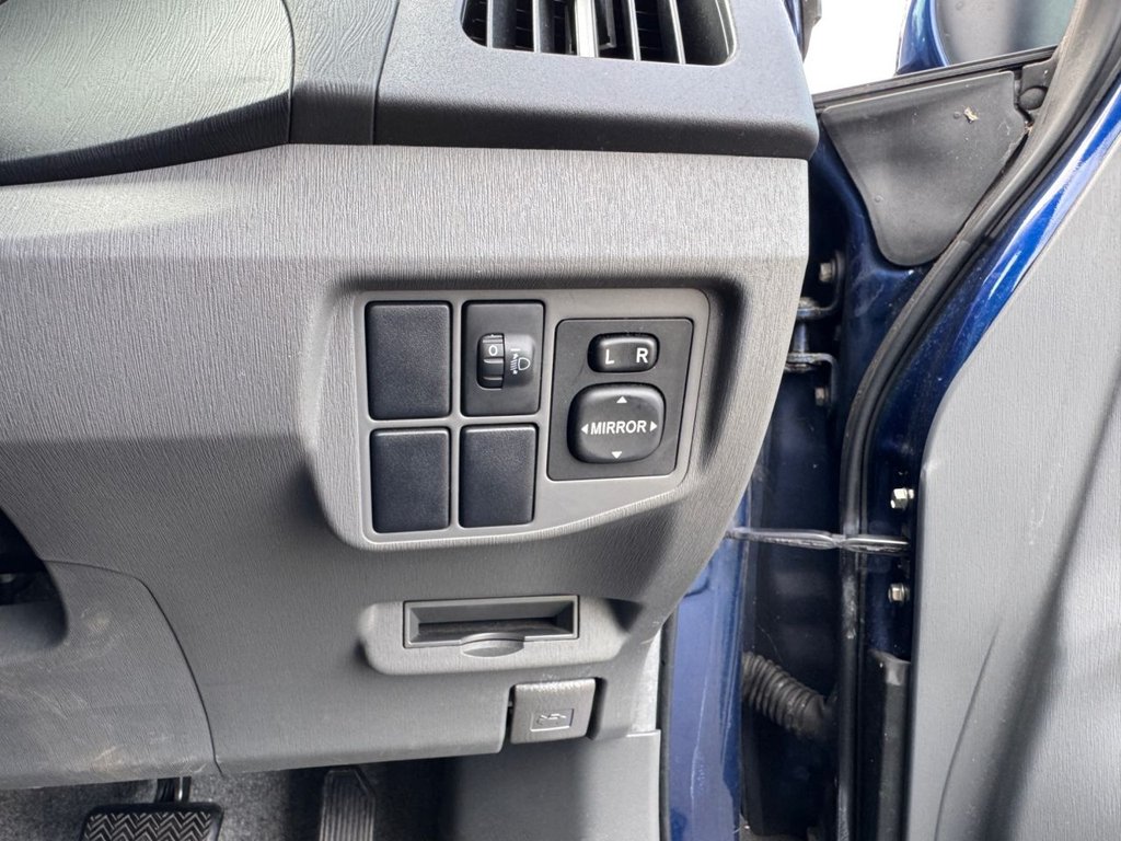 Used Toyota Prius 2010 for sale - 78030752: Photo 29