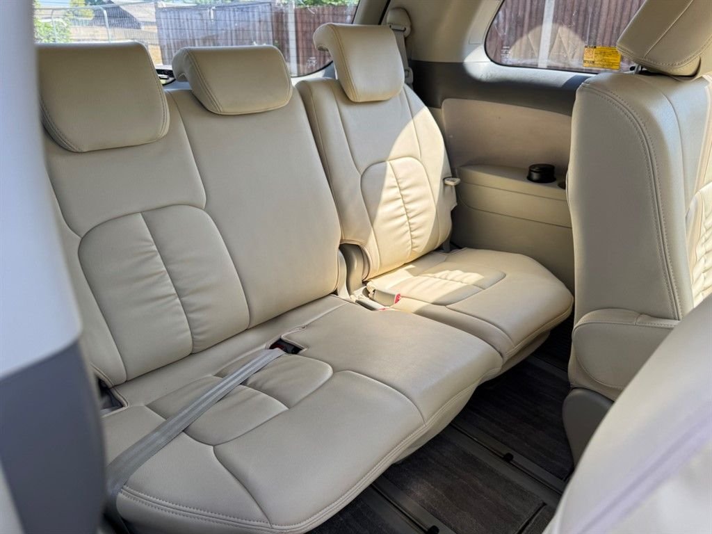 Used Toyota Estima 2022 for sale - 77547279: Photo 11