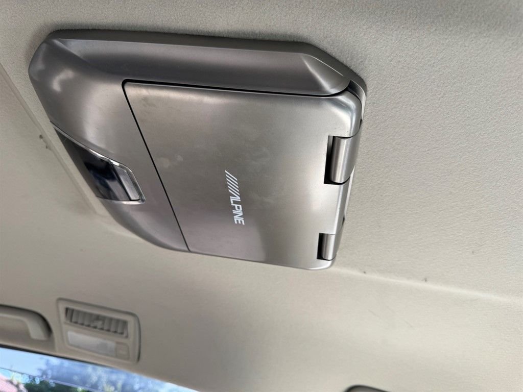 Used Toyota Estima 2022 for sale - 77547279: Photo 33