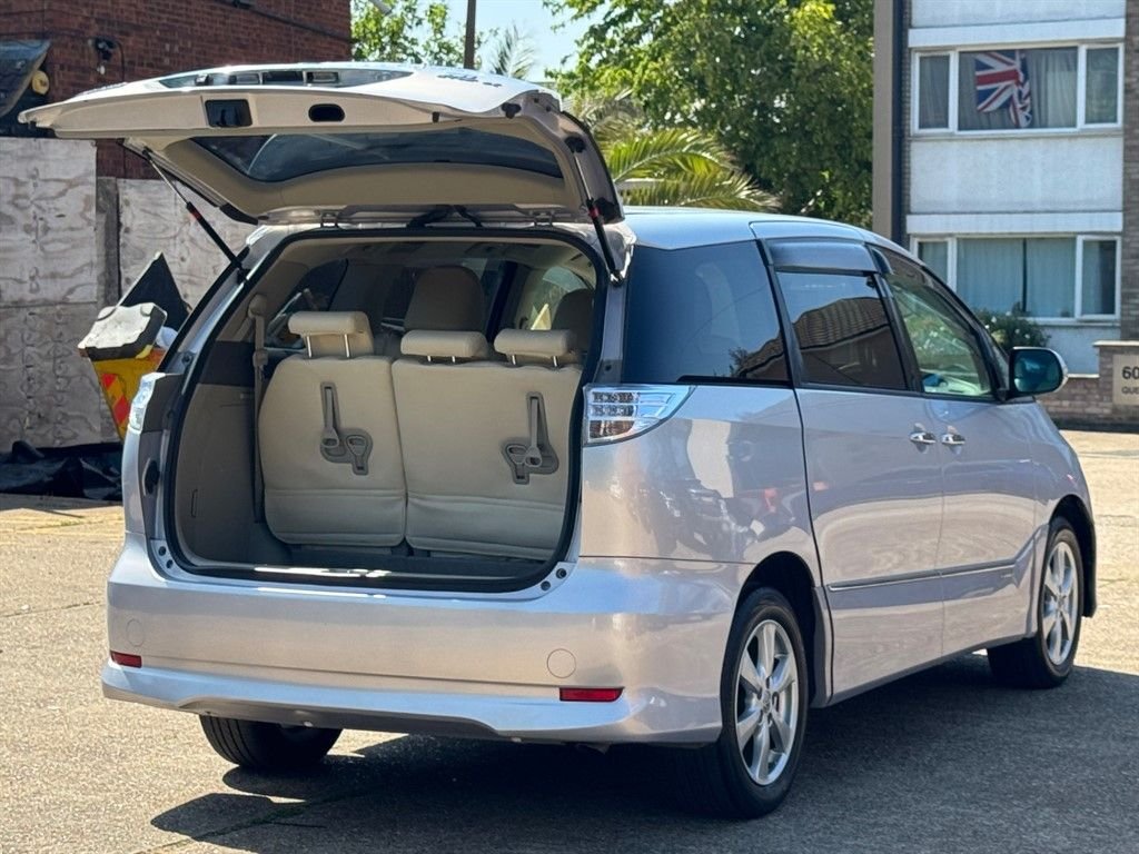 Used Toyota Estima 2022 for sale - 77547279: Photo 35
