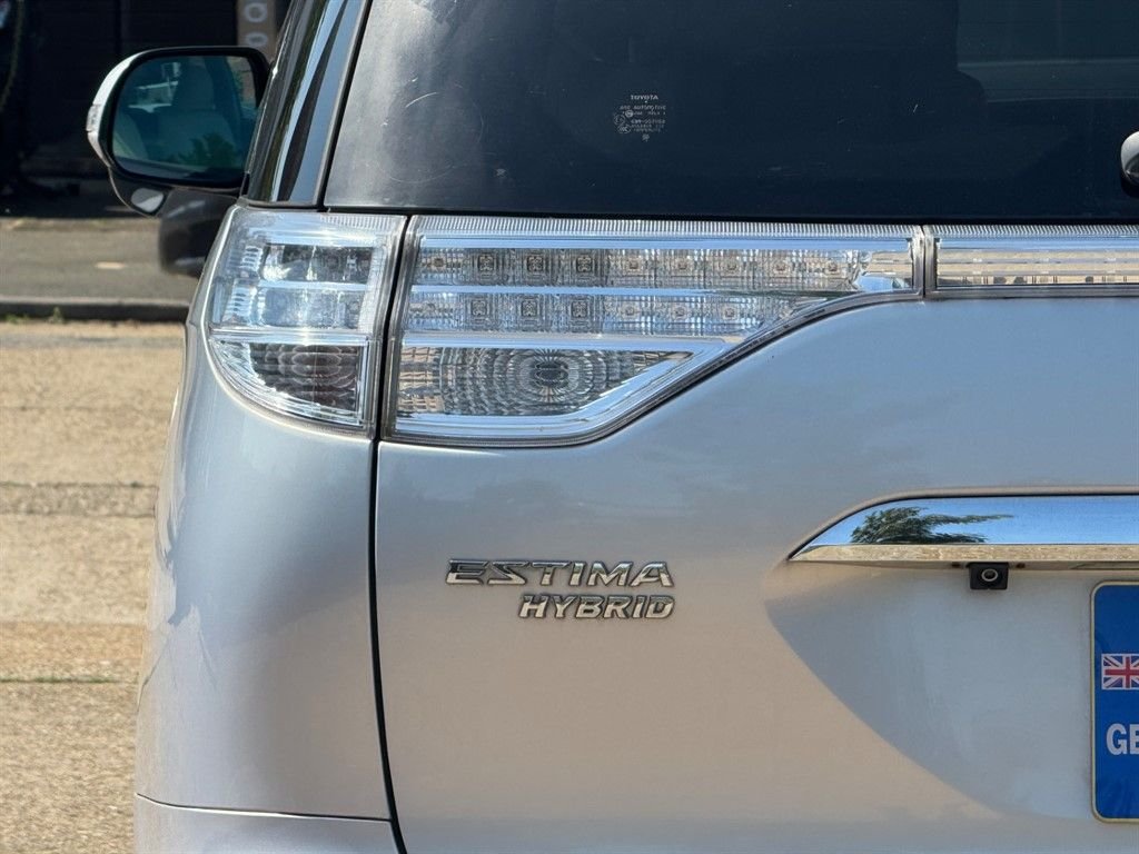 Used Toyota Estima 2022 for sale - 77547279: Photo 38