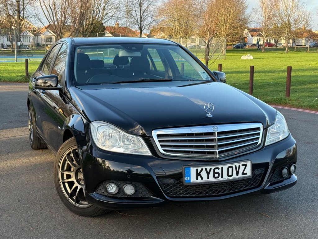 Used Mercedes-Benz C Class 2011 for sale - 76901097: Photo 1