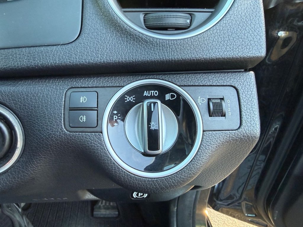 Used Mercedes-Benz C Class 2011 for sale - 76901097: Photo 19