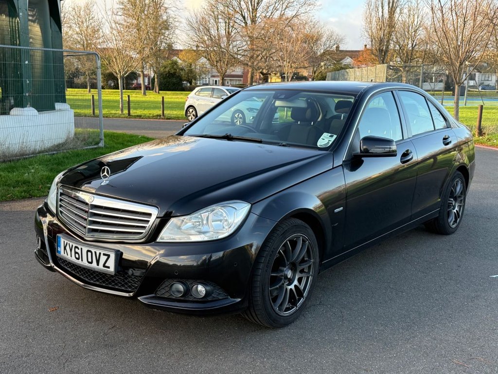 Used Mercedes-Benz C Class 2011 for sale - 76901097: Photo 3
