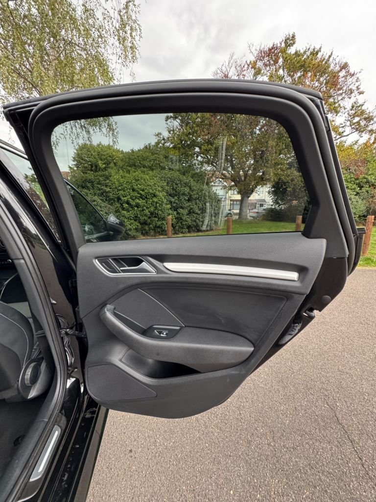 Used Audi A3 2015 for sale - 76092789: Photo 21