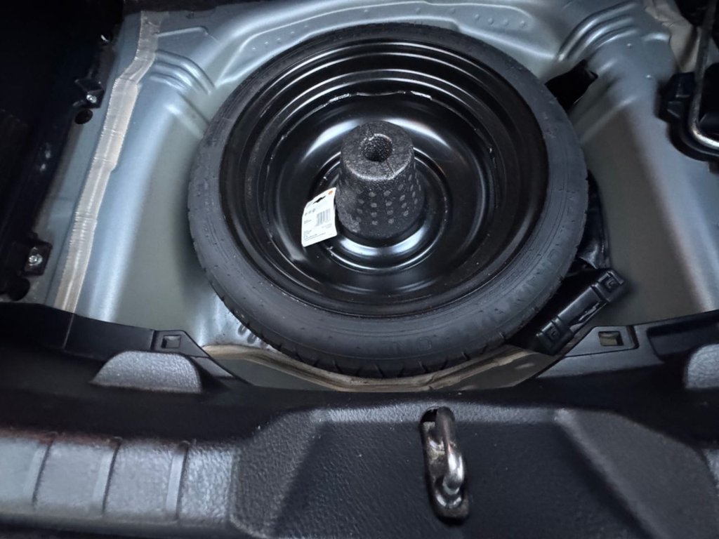 Used Toyota Yaris 2013 for sale - 76482343: Photo 25