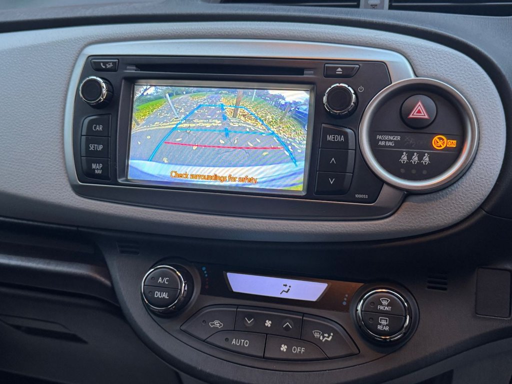 Used Toyota Yaris 2013 for sale - 76482343: Photo 30