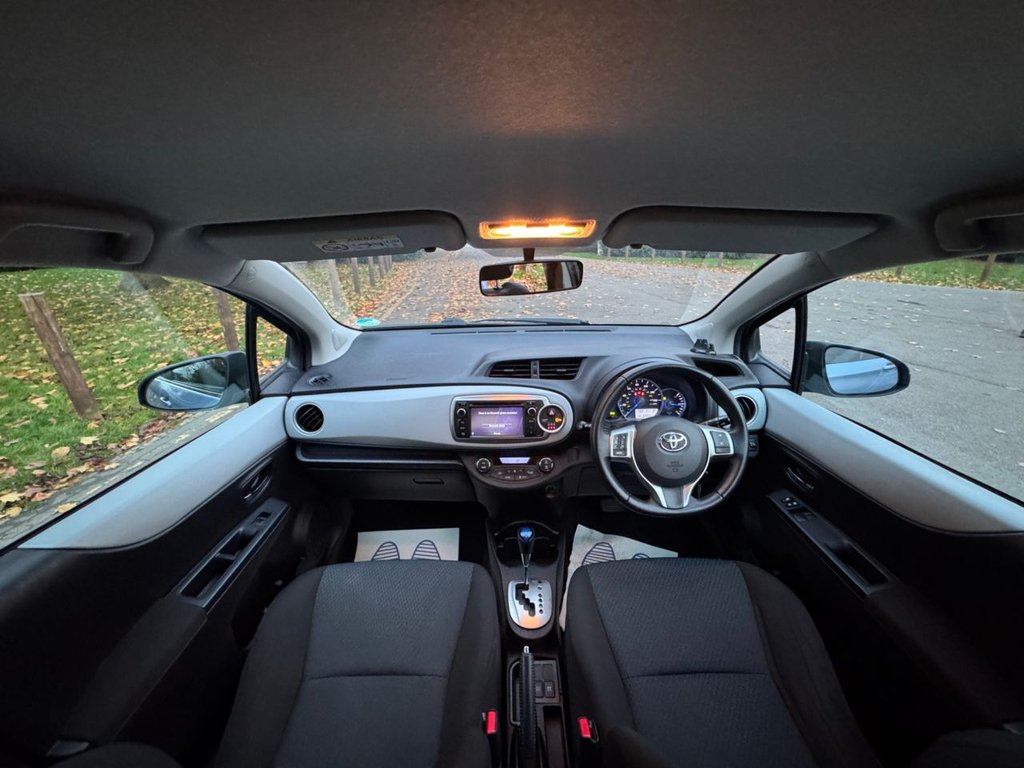 Used Toyota Yaris 2013 for sale - 76482343: Photo 31