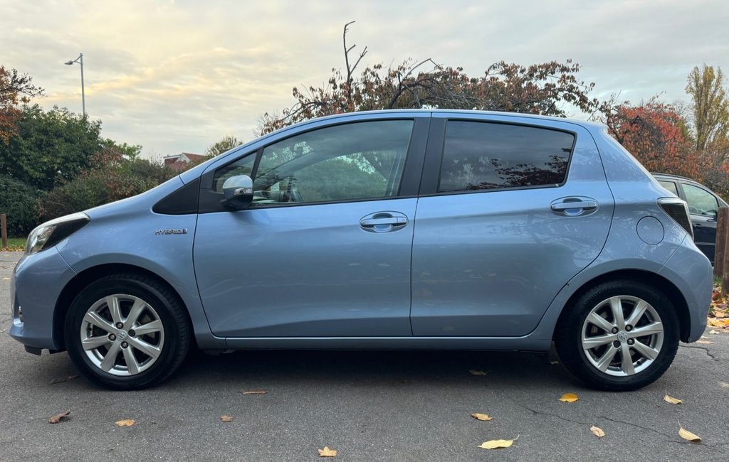 Used Toyota Yaris 2013 for sale - 76482343: Photo 5