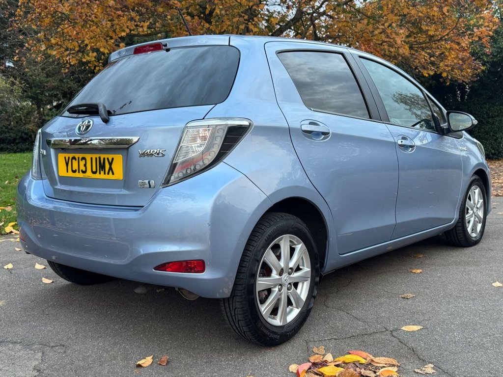 Used Toyota Yaris 2013 for sale - 76482343: Photo 9