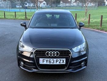 Used Audi A1 2013 for sale - 77027433: Photo
