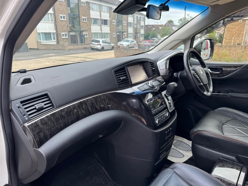 Used Nissan Elgrand 2025 for sale - 77507559: Photo 13