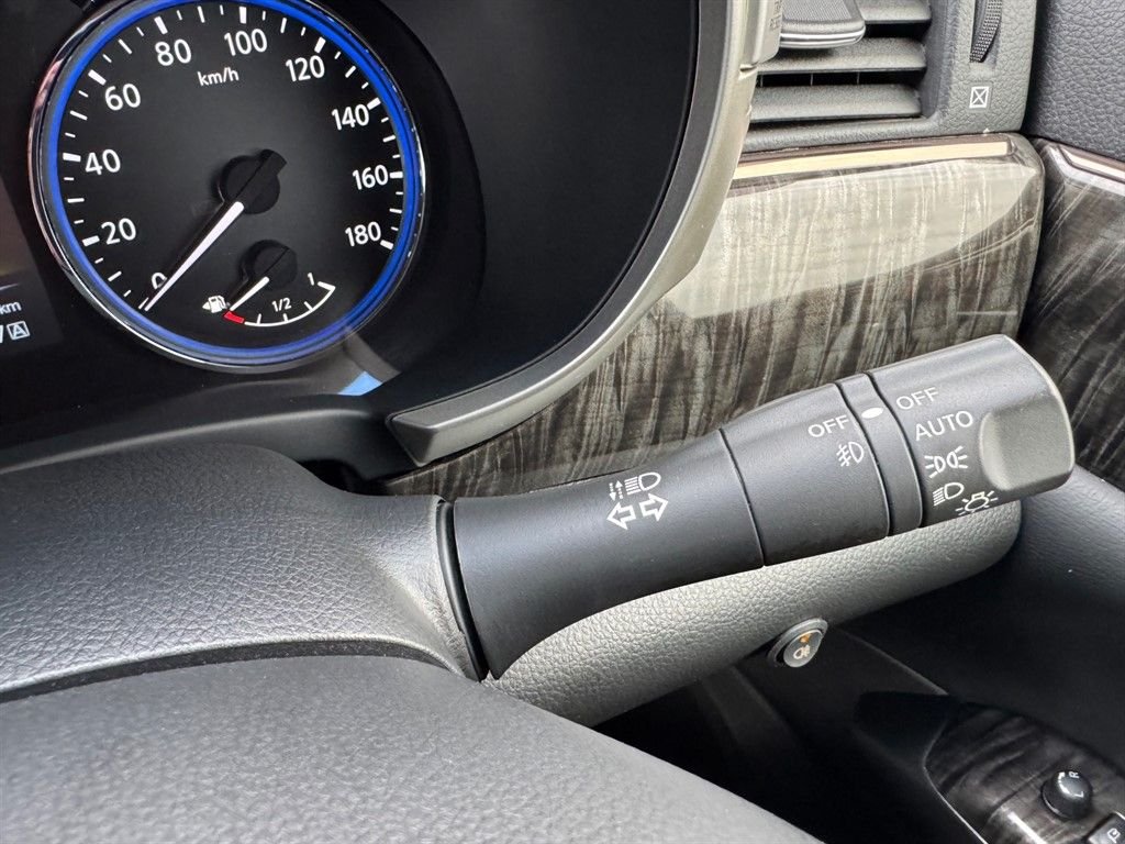 Used Nissan Elgrand 2025 for sale - 77507559: Photo 42