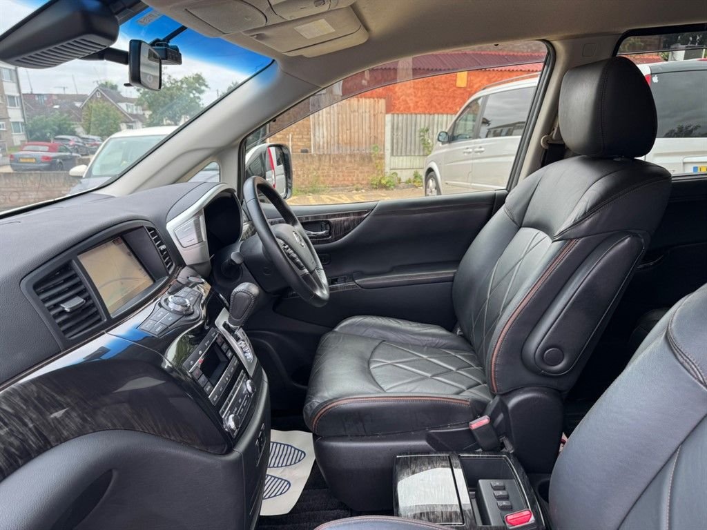 Used Nissan Elgrand 2025 for sale - 77507559: Photo 43