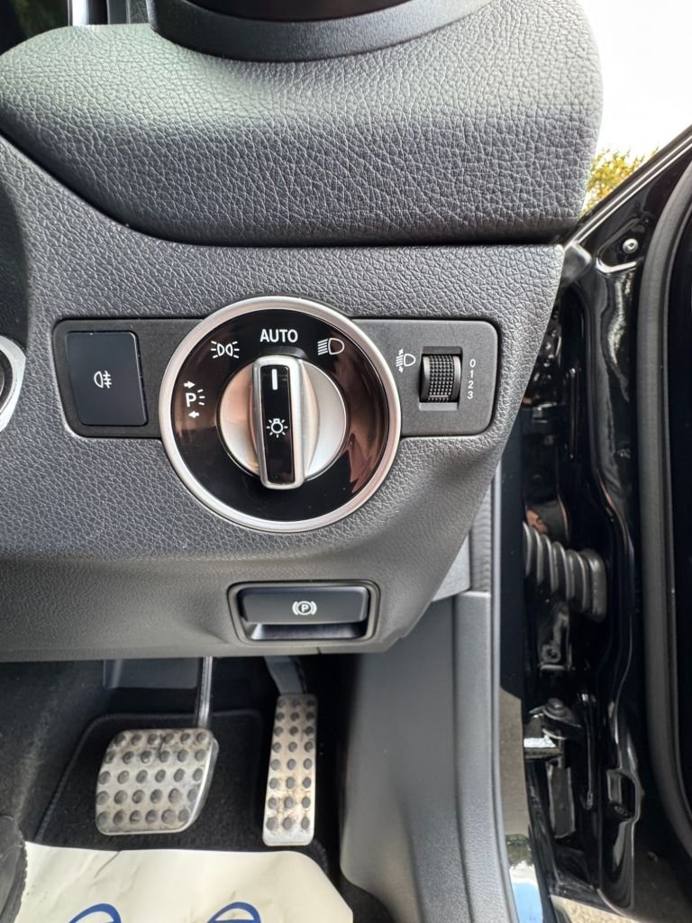 Used Mercedes-Benz GLA 2016 for sale - 76039545: Photo 35
