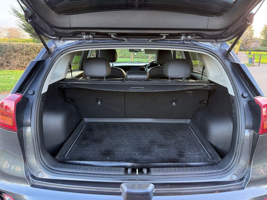 Used Kia Niro 2021 for sale - 76901126: Photo 24