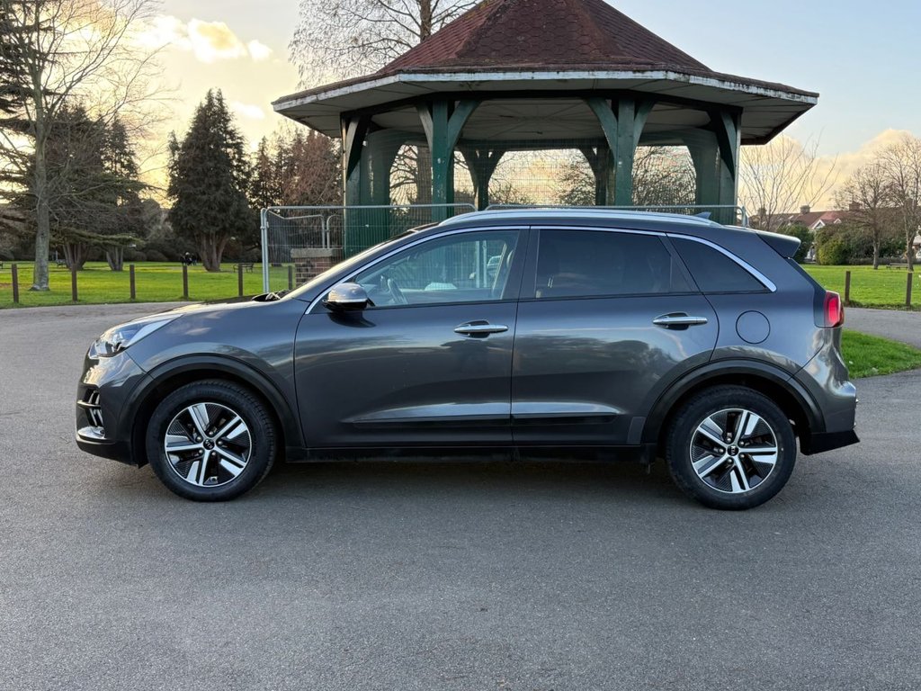 Used Kia Niro 2021 for sale - 76901126: Photo 4