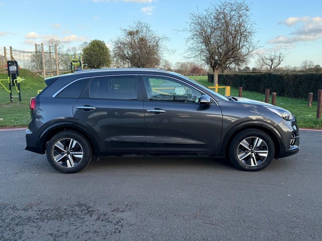 Used Kia Niro 2021 for sale - 76901126: Photo 6