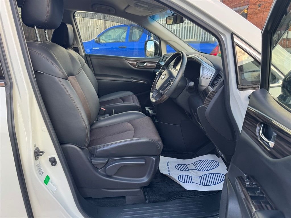 Used Nissan Elgrand 2025 for sale - 77483470: Photo 25