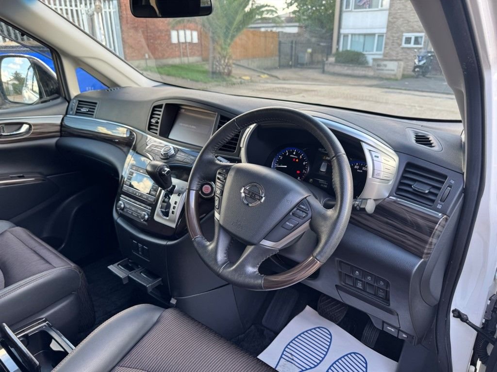 Used Nissan Elgrand 2025 for sale - 77483470: Photo 41