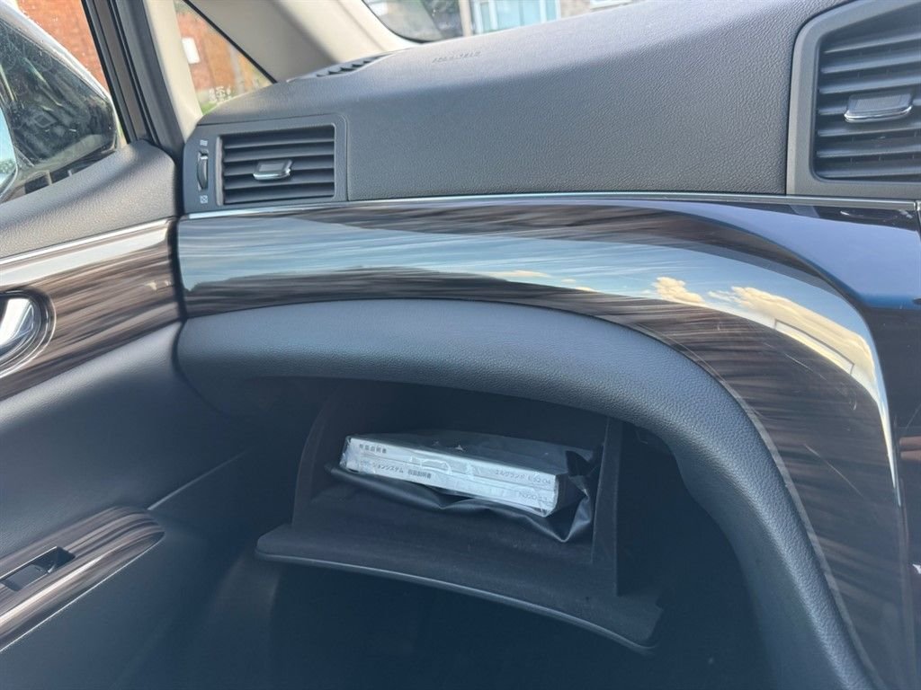 Used Nissan Elgrand 2025 for sale - 77483470: Photo 50
