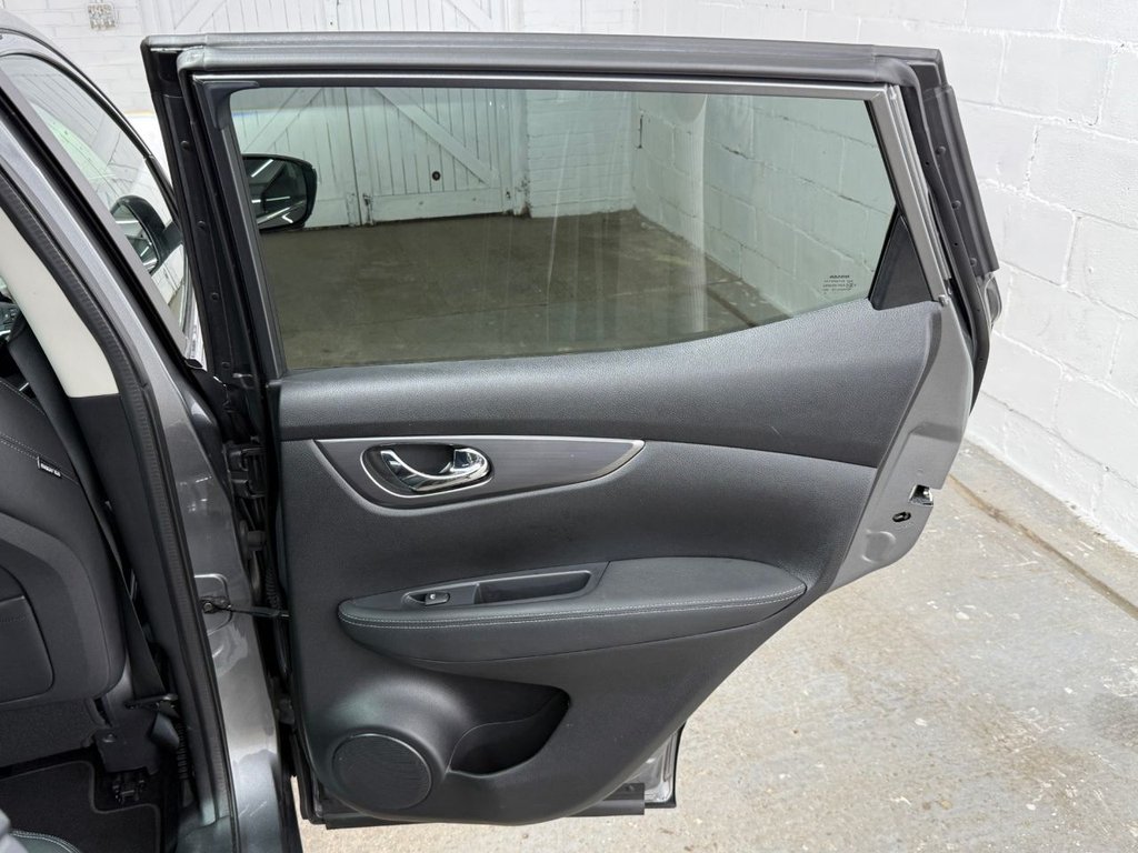 Vehicle 33